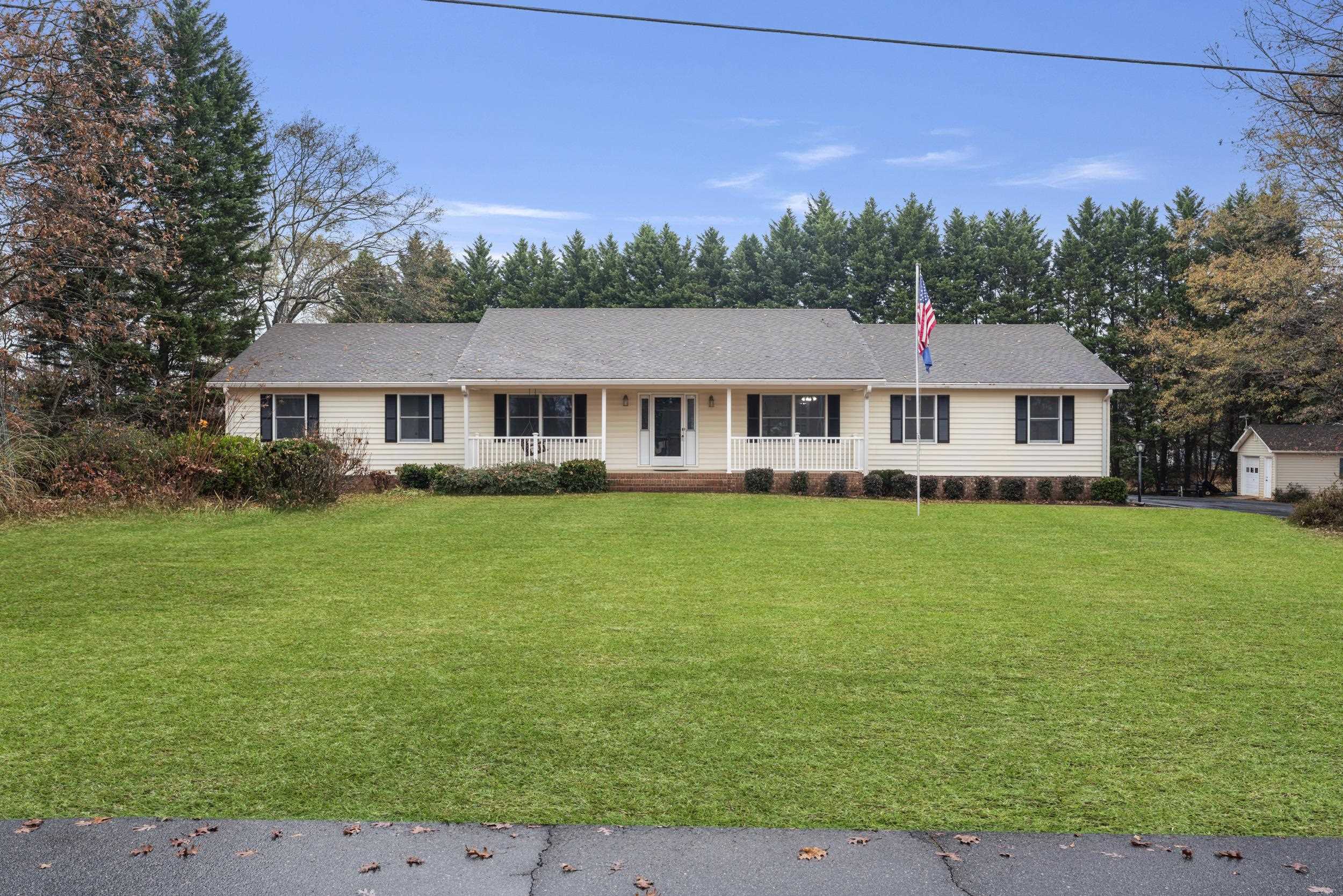 108 Cardinal Drive Lyman, SC 29365 - Photo 2 of 45