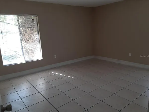 $1,290 | 1830 Maravilla Avenue, Unit 607, Fort Myers, FL 33901