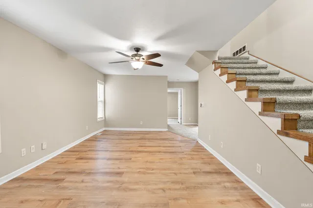 $214,900 | 183 West Vine Street, Roanoke, IN 46783