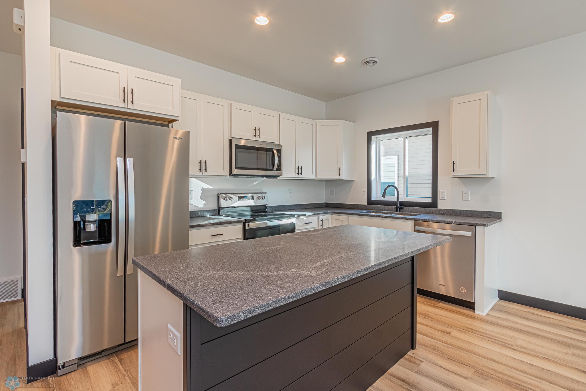 703 10th Street Northwest Frazee, MN 56544 - Photo 8 of 27