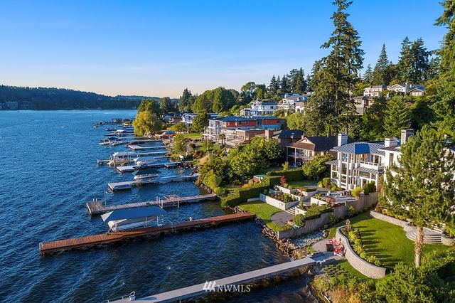 a wooden floor with water view