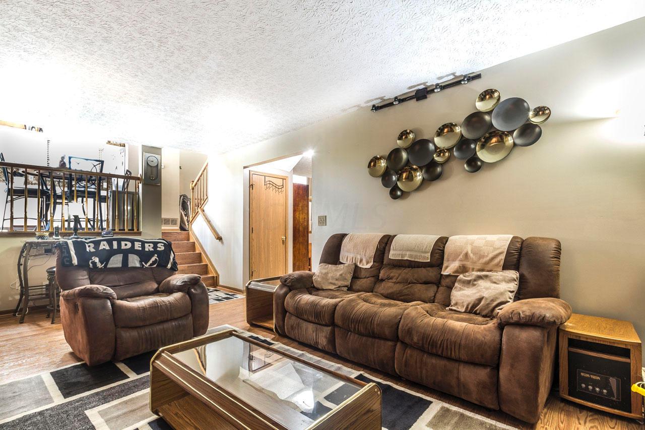 3128 Briar Ridge Road Columbus, OH 43232 - Photo 4 of 20 Gallery Image 4