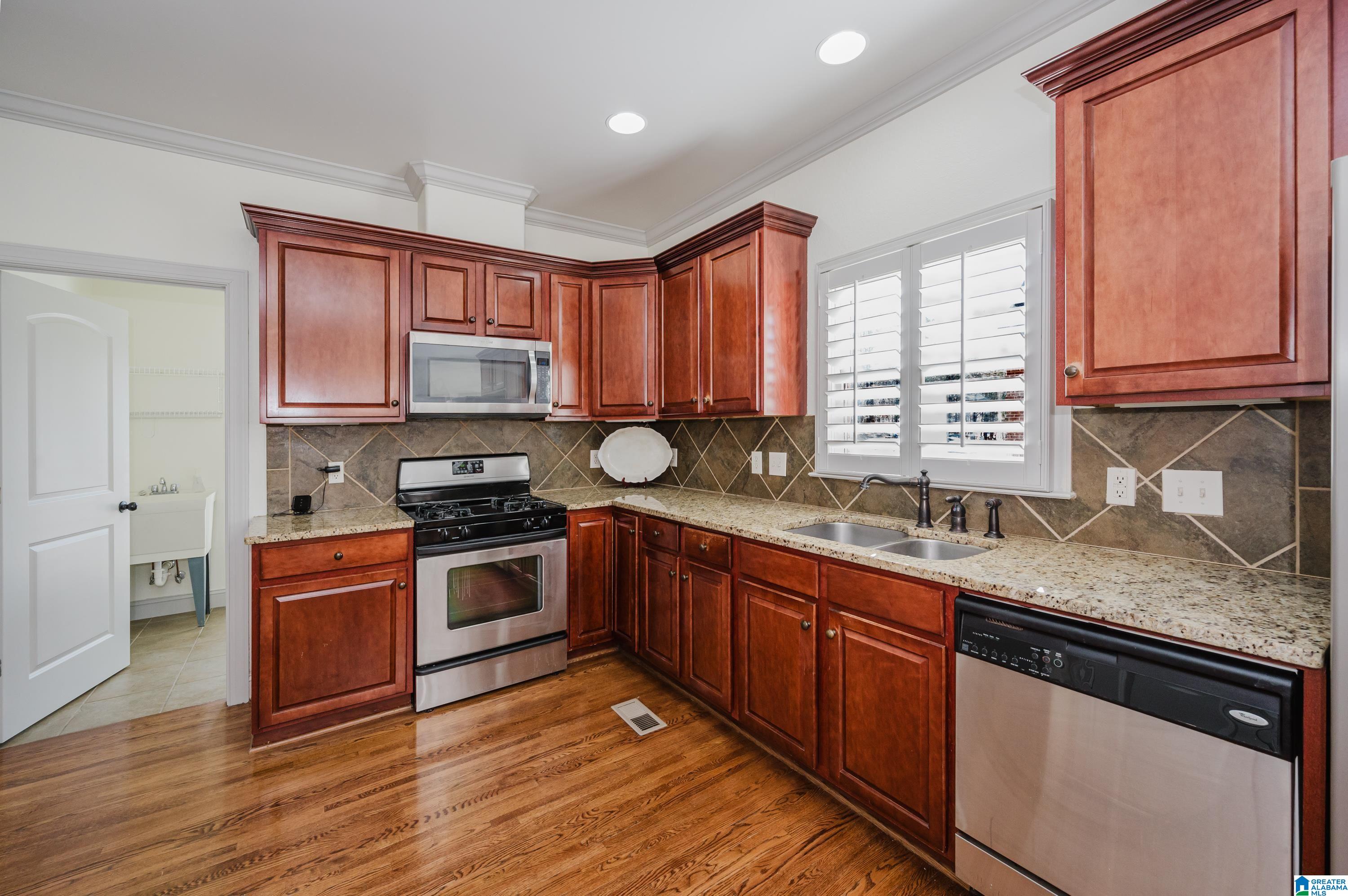 516 Baron Circle Chelsea, AL 35043 - Photo 13 of 56