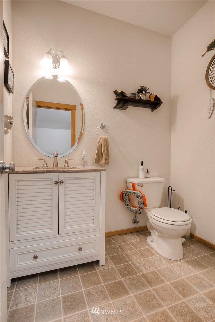 18140 Joseph Drive Southwest Rochester, WA 98579 - Photo 11 of 22