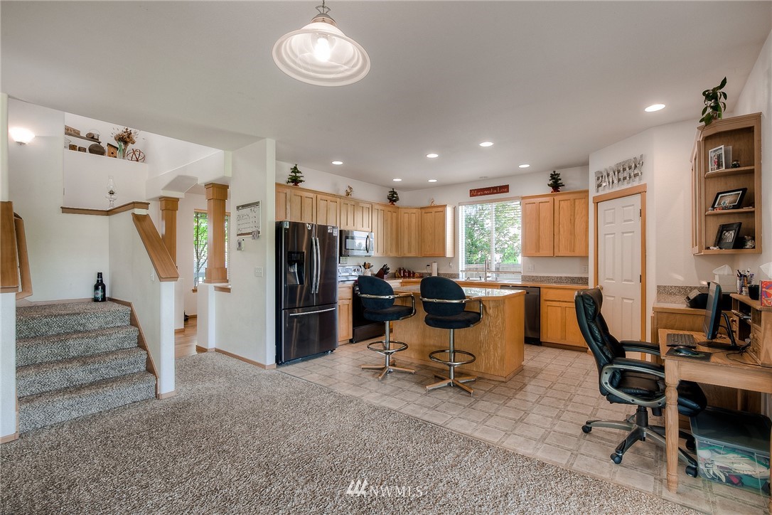 18140 Joseph Drive Southwest Rochester, WA 98579 - Photo 5 of 22