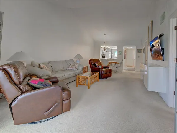 $199,999 | 1405 Pine Lake Drive, Unit 5, Venice, FL 34285