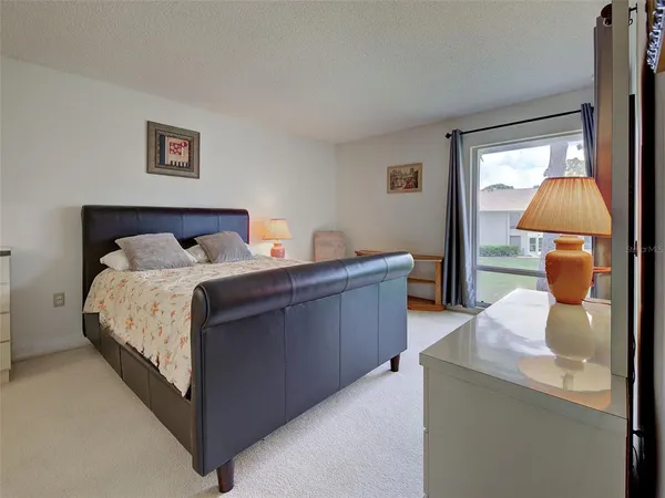 $199,999 | 1405 Pine Lake Drive, Unit 5, Venice, FL 34285