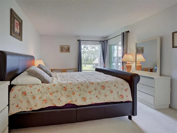 $199,999 | 1405 Pine Lake Drive, Unit 5, Venice, FL 34285