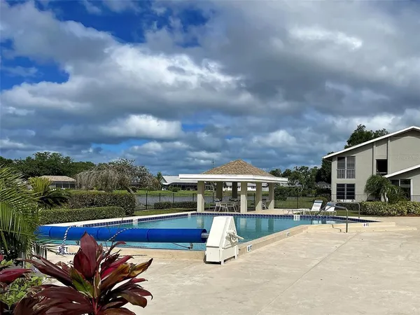 $199,999 | 1405 Pine Lake Drive, Unit 5, Venice, FL 34285