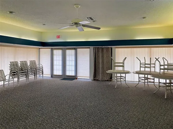 $199,999 | 1405 Pine Lake Drive, Unit 5, Venice, FL 34285