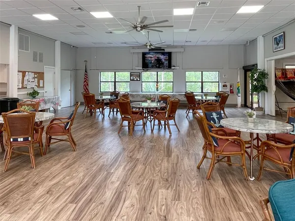 $199,999 | 1405 Pine Lake Drive, Unit 5, Venice, FL 34285