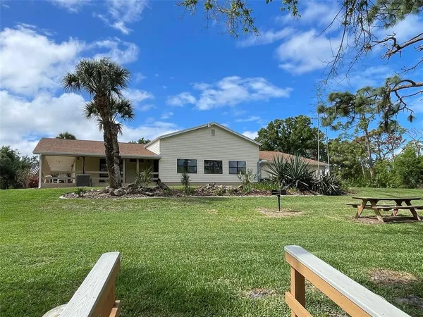 $199,999 | 1405 Pine Lake Drive, Unit 5, Venice, FL 34285
