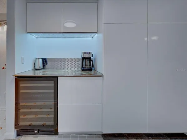 $199,999 | 1405 Pine Lake Drive, Unit 5, Venice, FL 34285