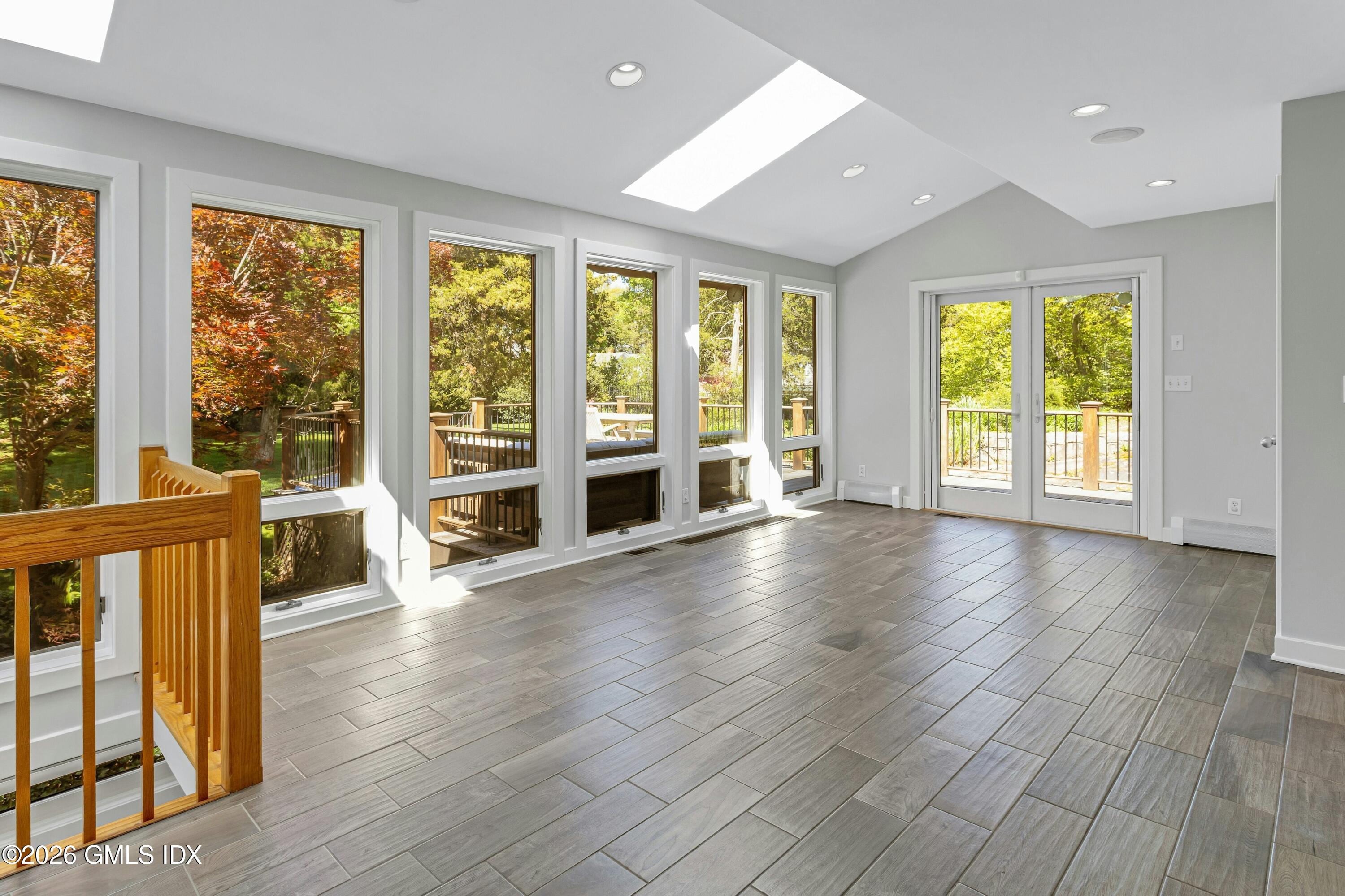 249 Shore Road Greenwich, CT 06830 - Photo 5 of 24 014-492374-_X0A6437_14622626