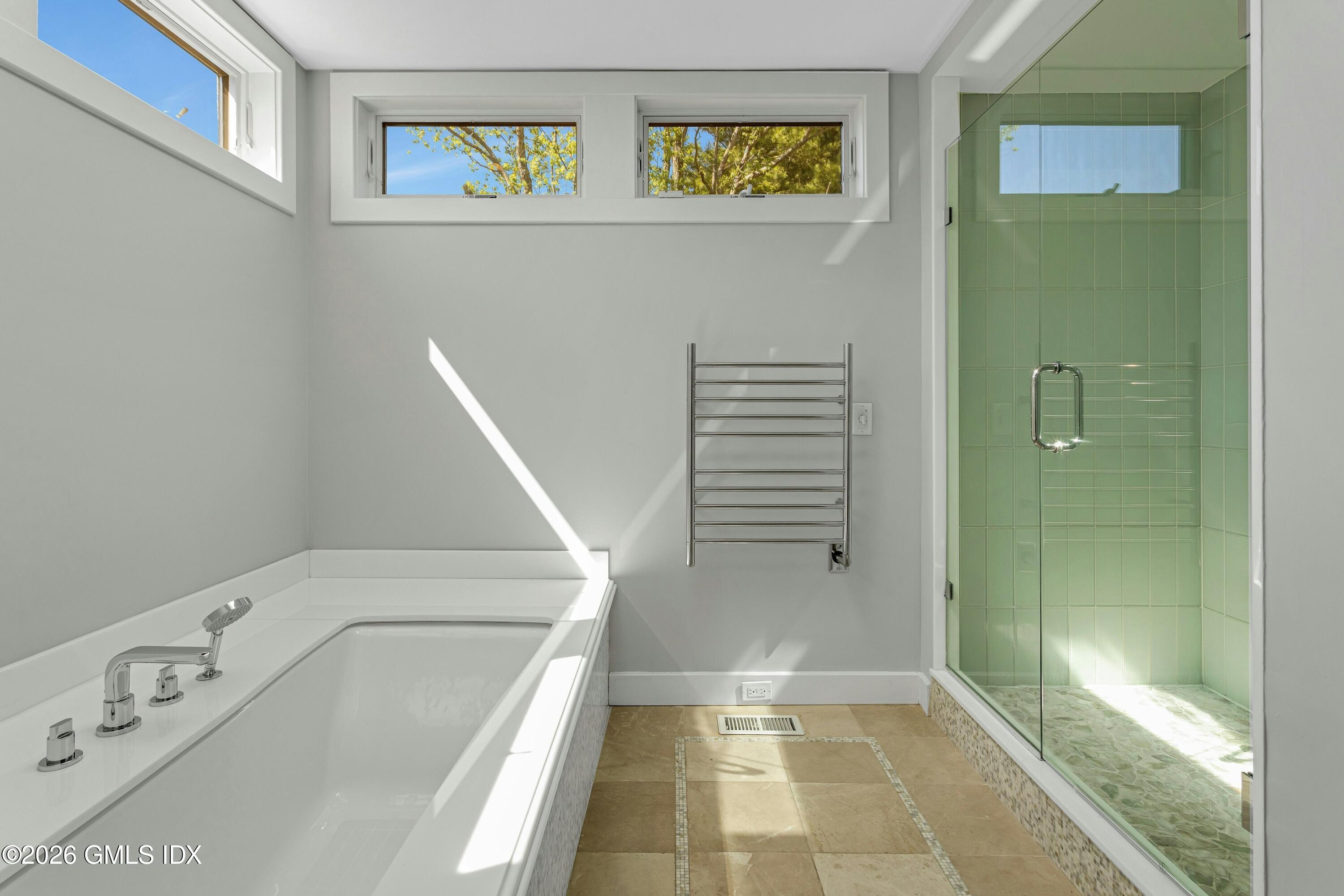 249 Shore Road Greenwich, CT 06830 - Photo 9 of 24 024-492374-_X0A6551_14622673