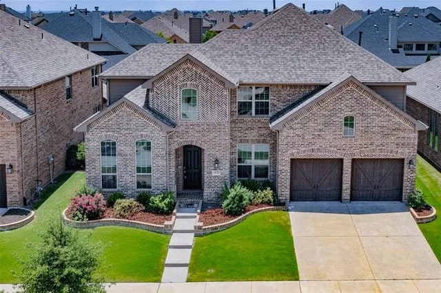 $614,900 | 1417 9th Street, Argyle, TX 76226