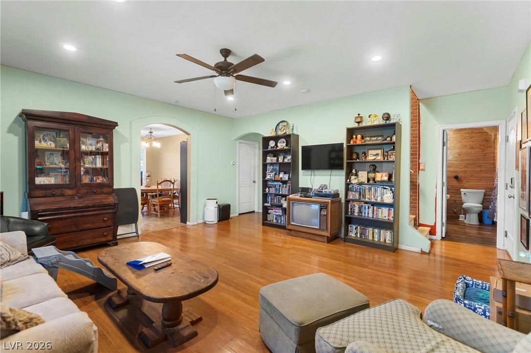 2012 Houdini Street Henderson, NV 89002 - Photo 8 of 40