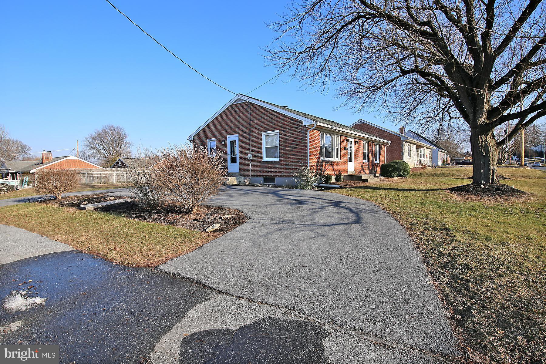 900 State Drive Lebanon, PA 17042 - Photo 4 of 38 Gallery Image 4