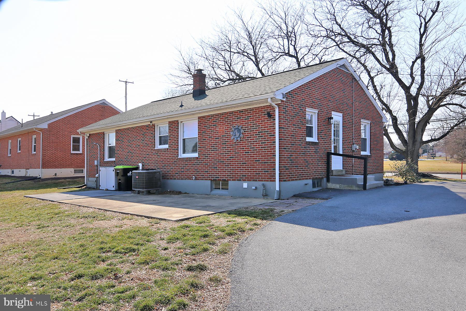 900 State Drive Lebanon, PA 17042 - Photo 6 of 38 Gallery Image 6
