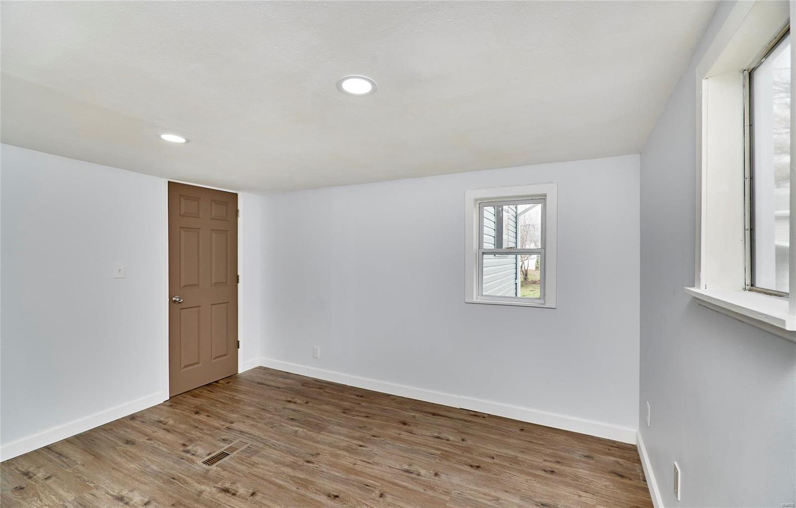 2841 Ridgeway Avenue St. John, MO 63114 - Photo 21 of 37 Gallery Image 21