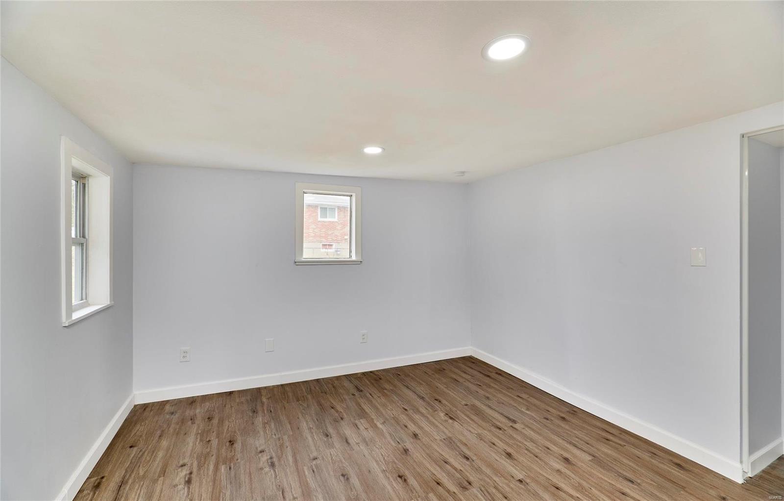 2841 Ridgeway Avenue St. John, MO 63114 - Photo 24 of 37 Gallery Image 24