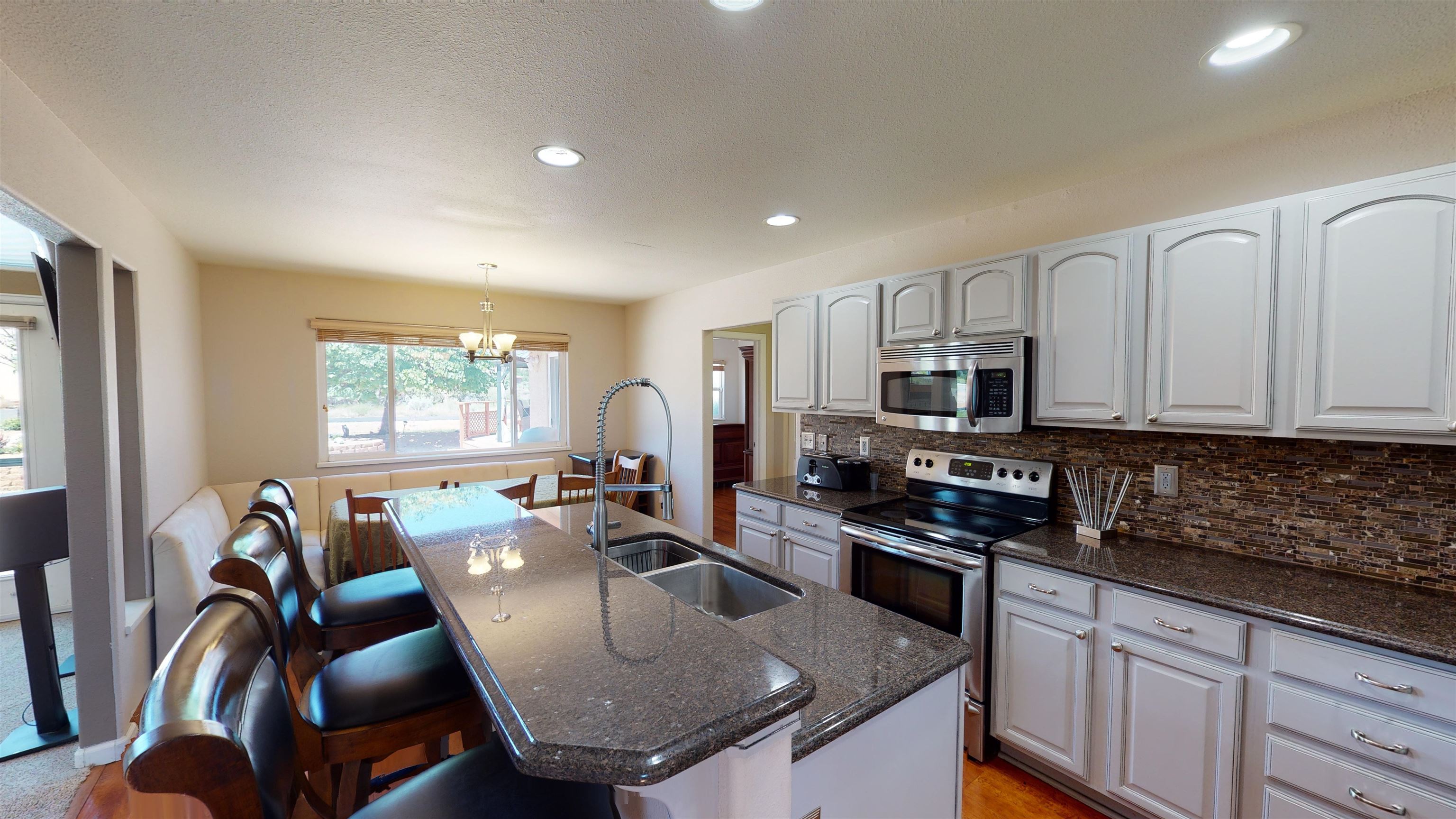 312 Rimrock Court Grand Junction, CO 81507 - Photo 8 of 42 Gallery Image 8