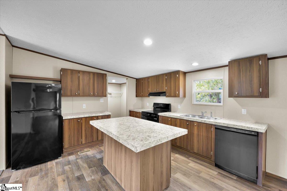 2949 High Shoals Road Anderson, SC 29621 - Photo 3 of 19