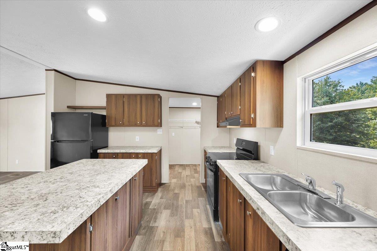 2949 High Shoals Road Anderson, SC 29621 - Photo 5 of 19