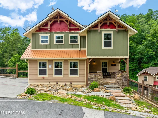 $1,249,000 | 1123 Anastasia Way, Gatlinburg, TN 37738