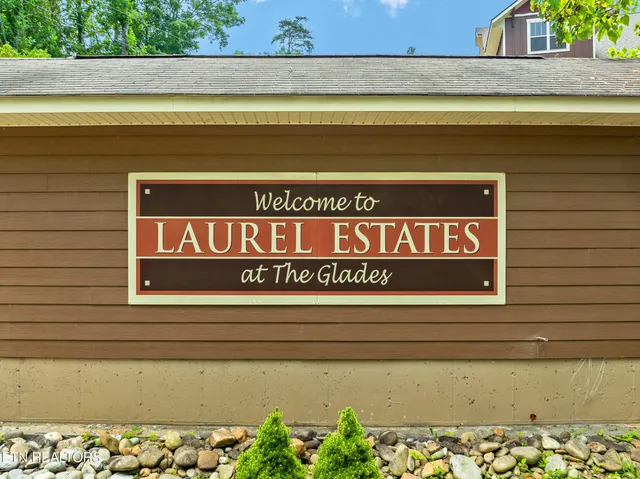 $1,249,000 | 1123 Anastasia Way, Gatlinburg, TN 37738