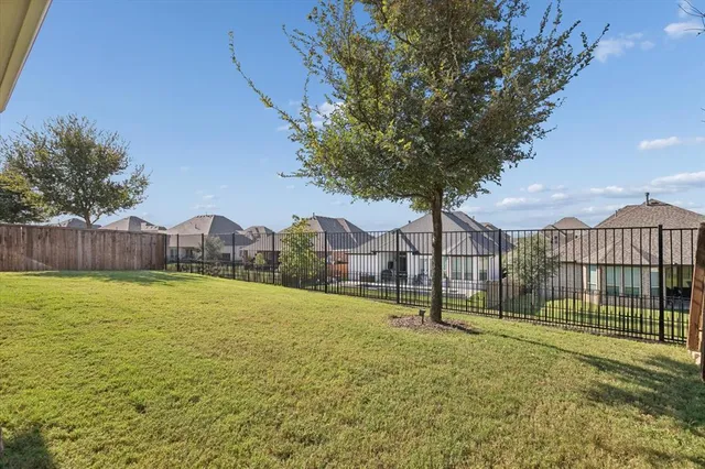 $510,000 | 11375 Misty Ridge Drive, Flower Mound, TX 76262