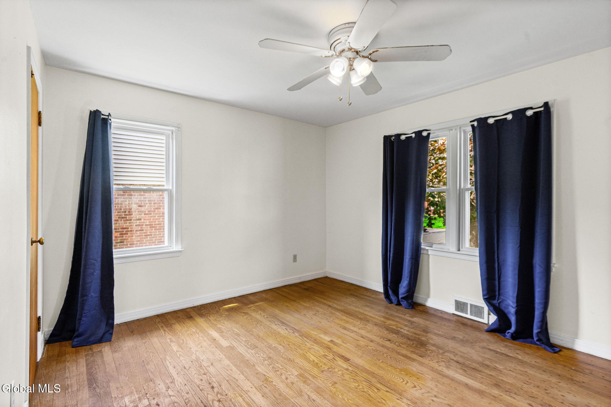 1246 Sumner Avenue Schenectady, NY 12309 - Photo 12 of 37 35-web-or-mls-1246-sumner-ave