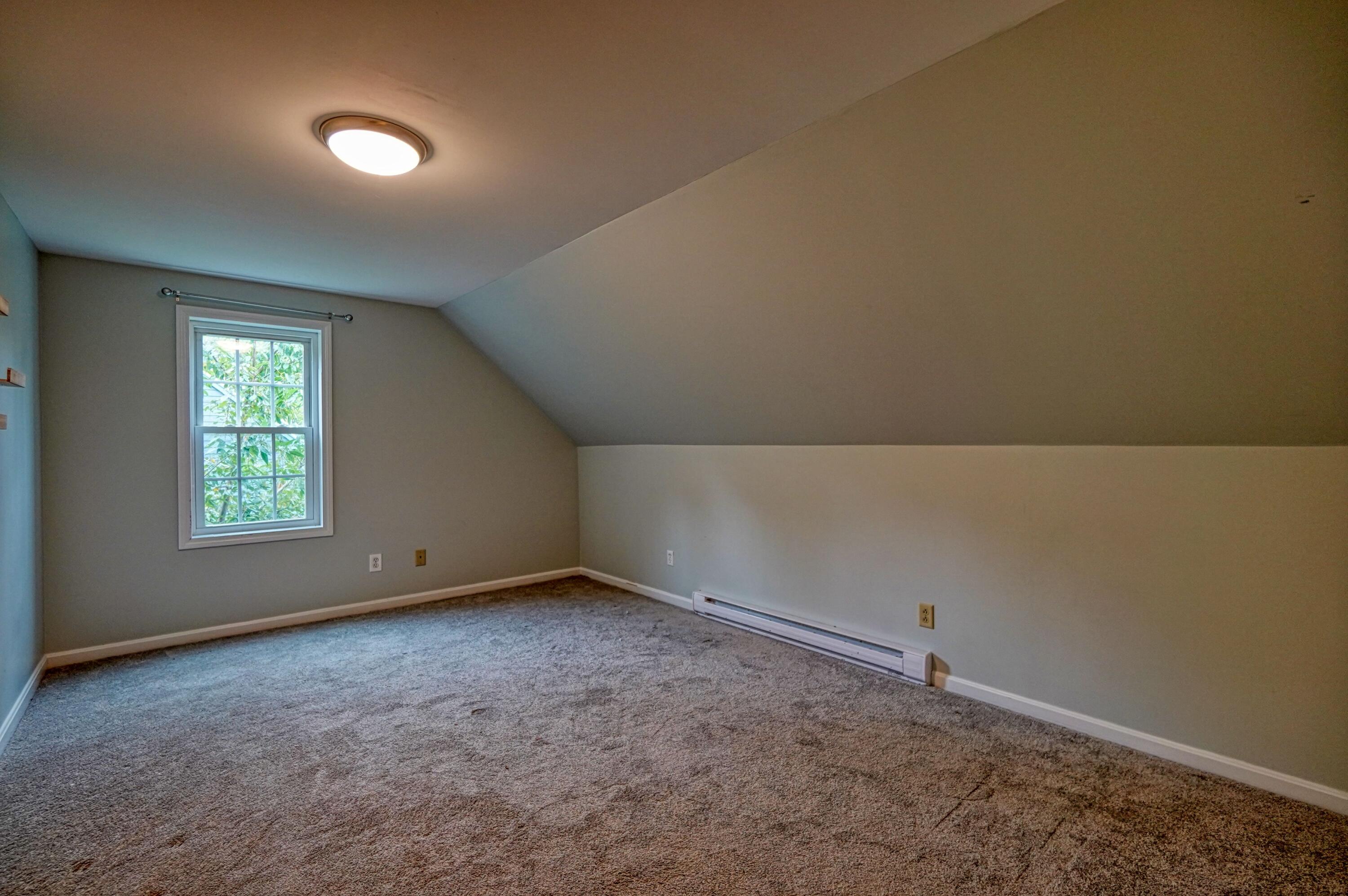 52 Baldwin Drive, Unit 52 Bangor, ME 04401 - Photo 17 of 20 Bedroom 3 (1)