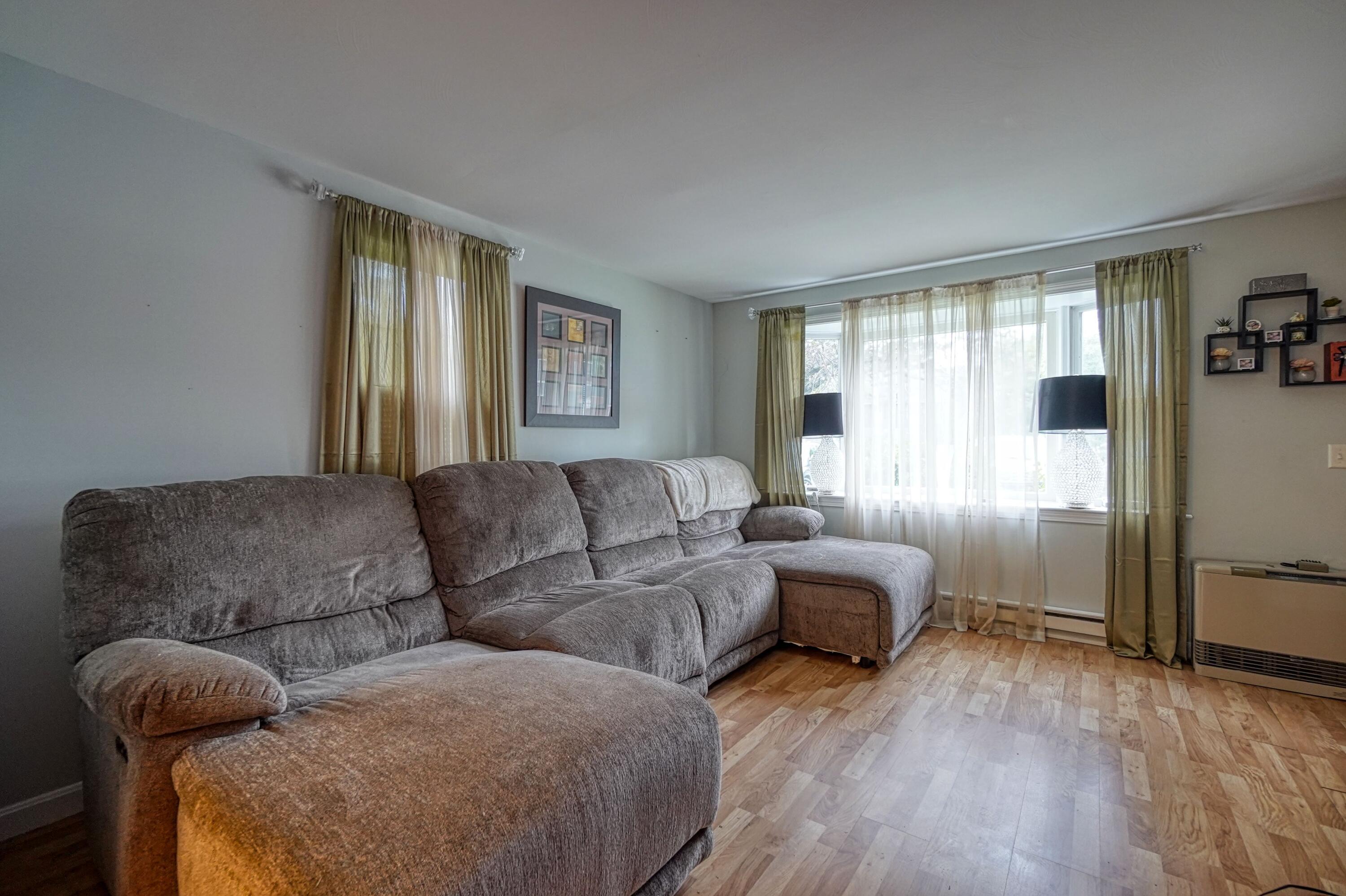 52 Baldwin Drive, Unit 52 Bangor, ME 04401 - Photo 4 of 20 Living Room 2