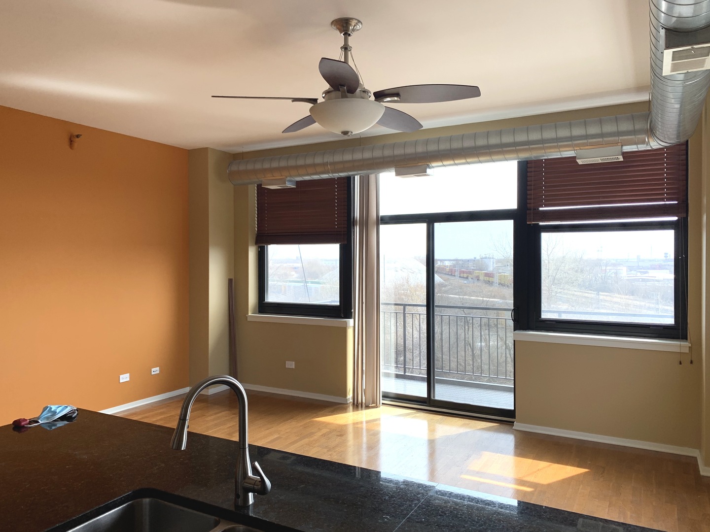 2323 West Pershing Road, Unit 522 Chicago, IL 60609 - Photo 7 of 24 Gallery Image 7