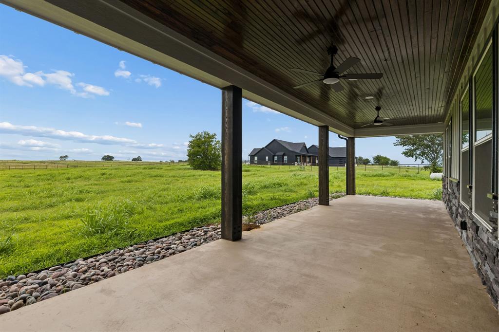 835 Clb Lk Road Whitesboro, TX 76273 - Photo 19 of 24
