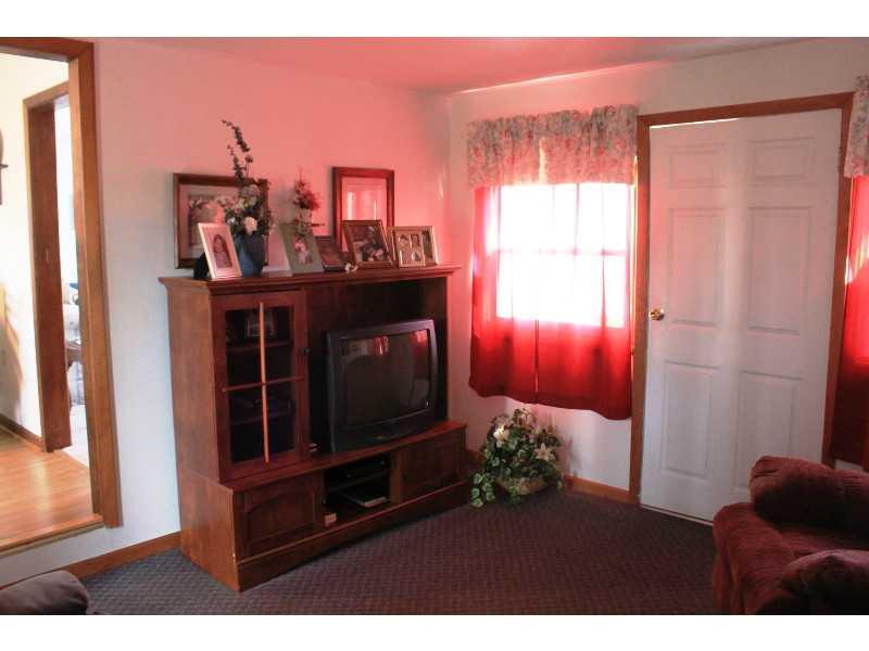 5948 South High School Road Indianapolis, IN 46221 - Photo 13 of 24 Gallery Image 13