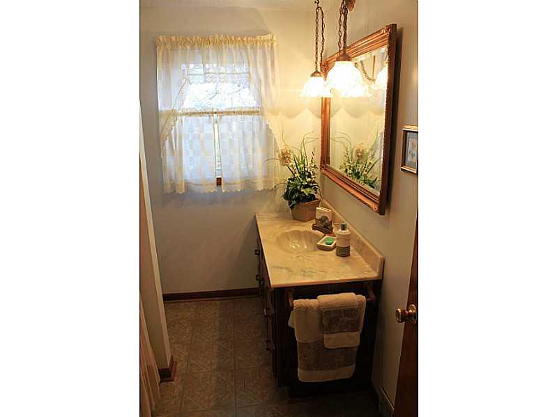 5948 South High School Road Indianapolis, IN 46221 - Photo 17 of 24 Gallery Image 17