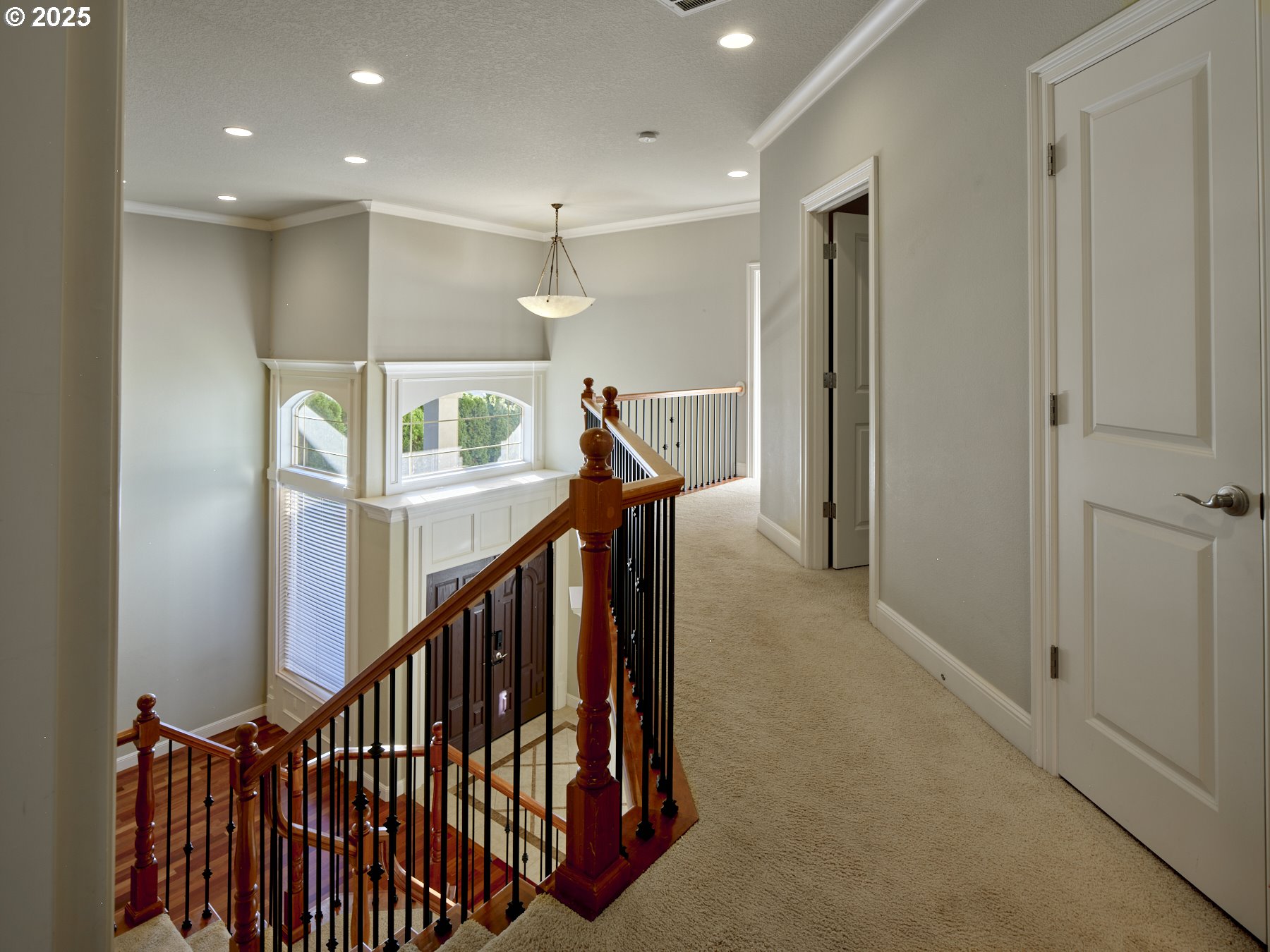 10410 Southeast French Road Vancouver, WA 98664 - Photo 26 of 43 a view of entryway with wooden floor