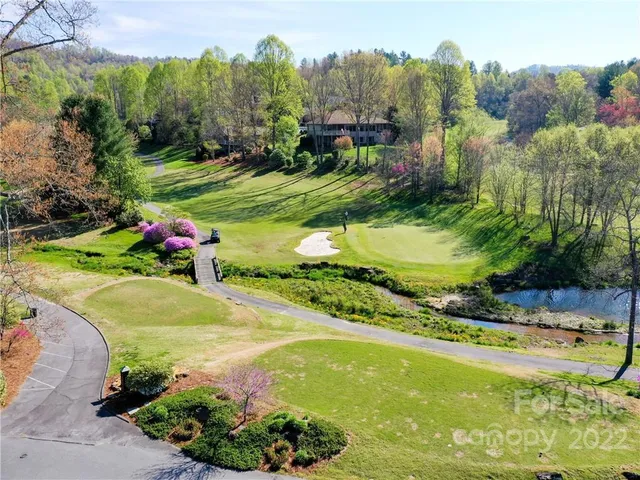 $50,000 | 324 Mountain Crest Drive, Unit 38, Hendersonville, NC 28739