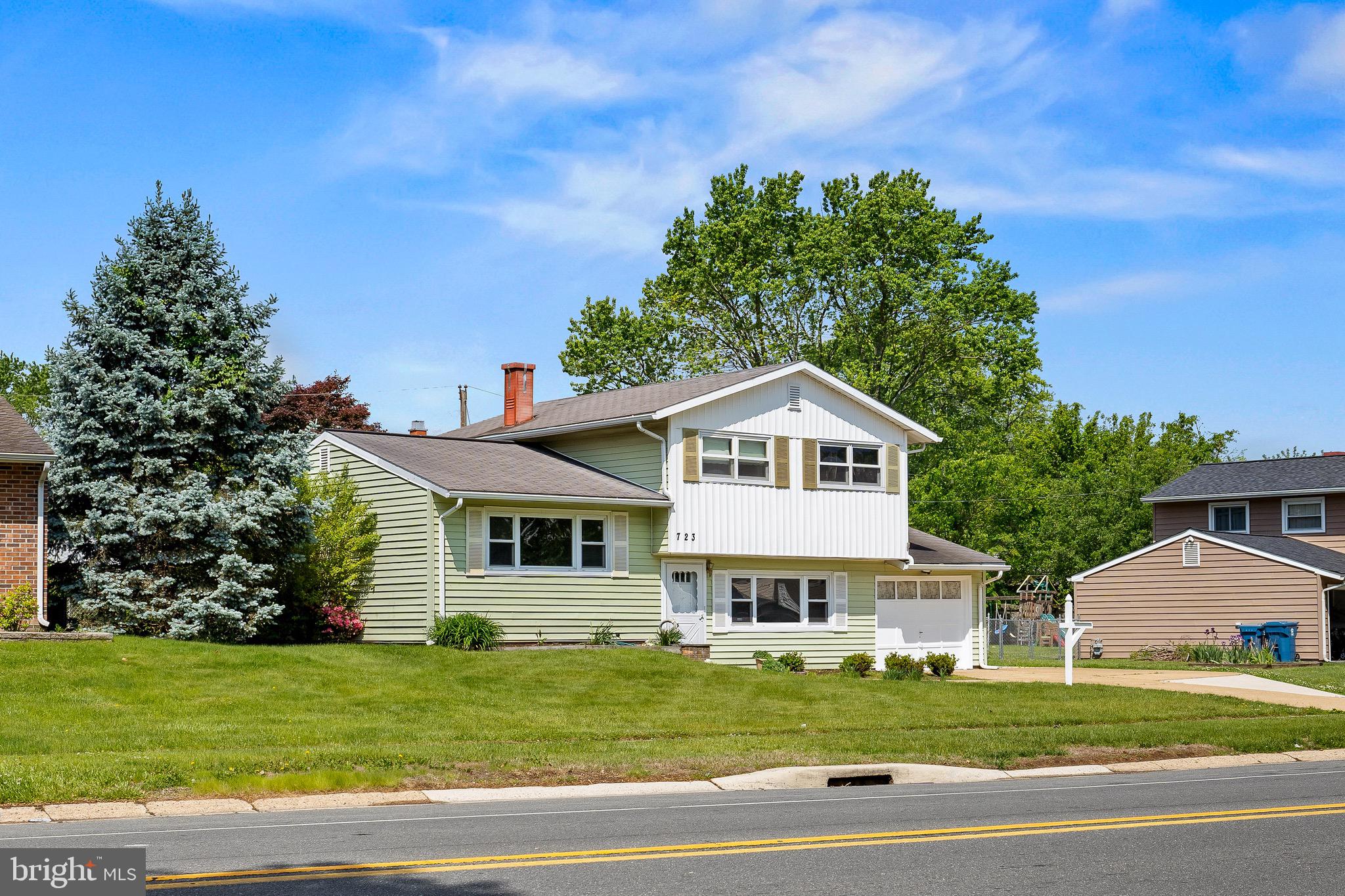 723 South Harmony Road Newark, DE 19713 - Photo 4 of 29