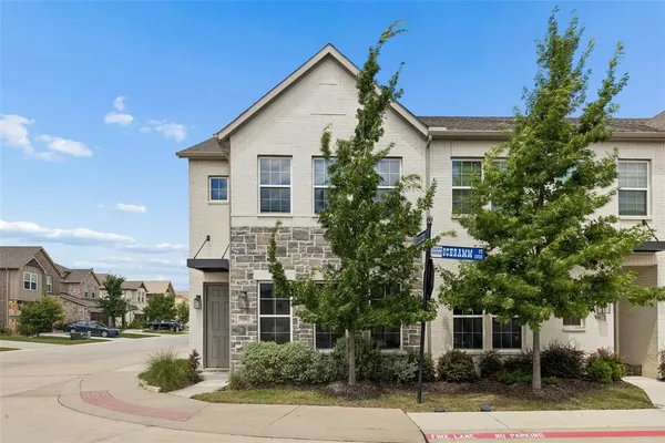 $435,000 | 9901 Schramm Street, Irving, TX 75063