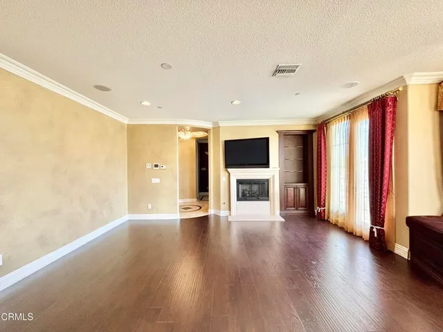 $5,695 | 1702 Aleutian Way, Oxnard, CA 93035