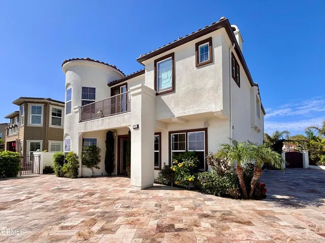 $5,695 | 1702 Aleutian Way, Oxnard, CA 93035