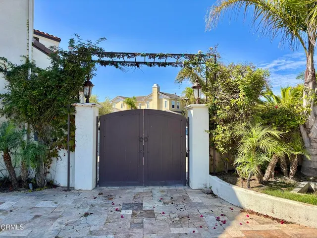 $5,695 | 1702 Aleutian Way, Oxnard, CA 93035