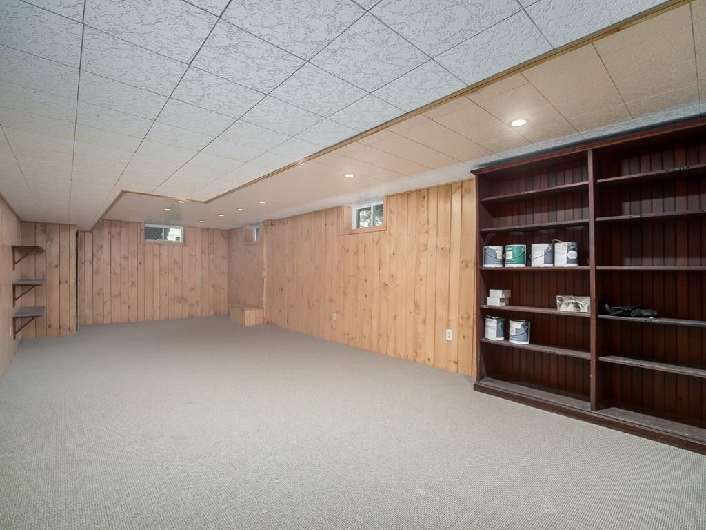 4 Chestnut Hill Road Holden, MA 01520 - Photo 27 of 31 Gallery Image 27