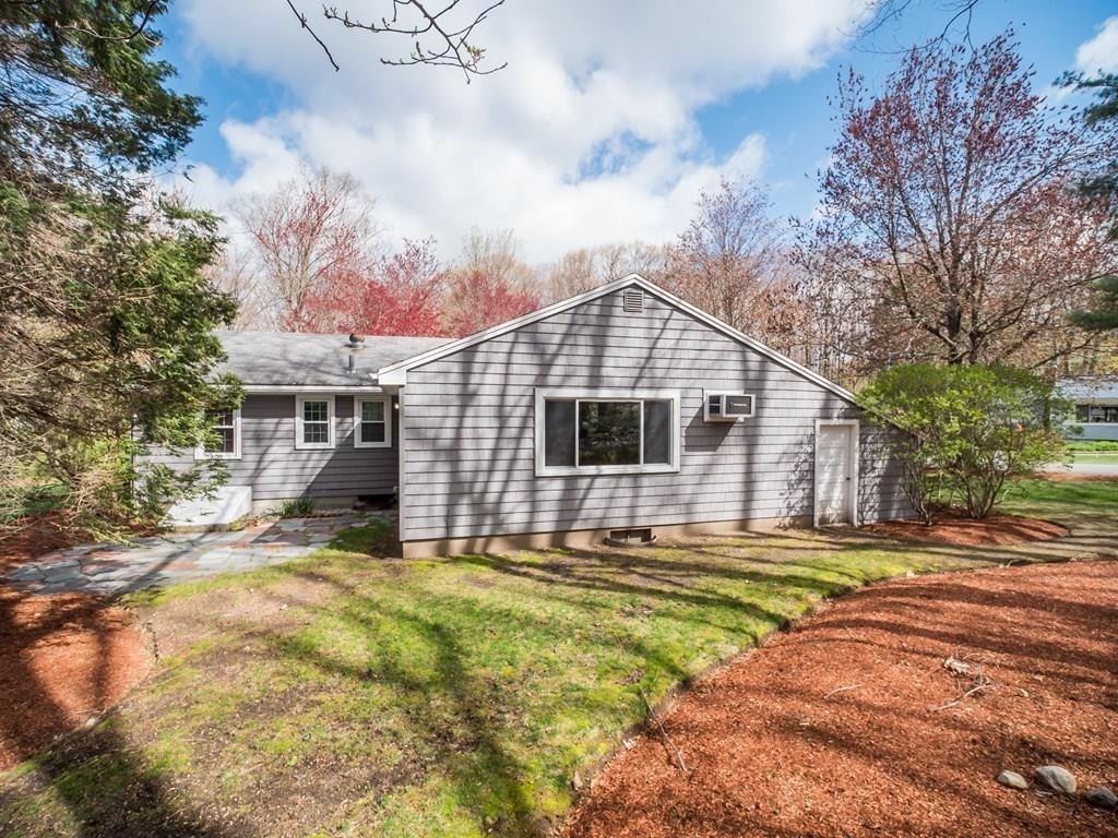 4 Chestnut Hill Road Holden, MA 01520 - Photo 29 of 31 Gallery Image 29