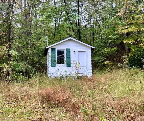$220,000 | 715 Miller Road, Pikeville, TN 37367