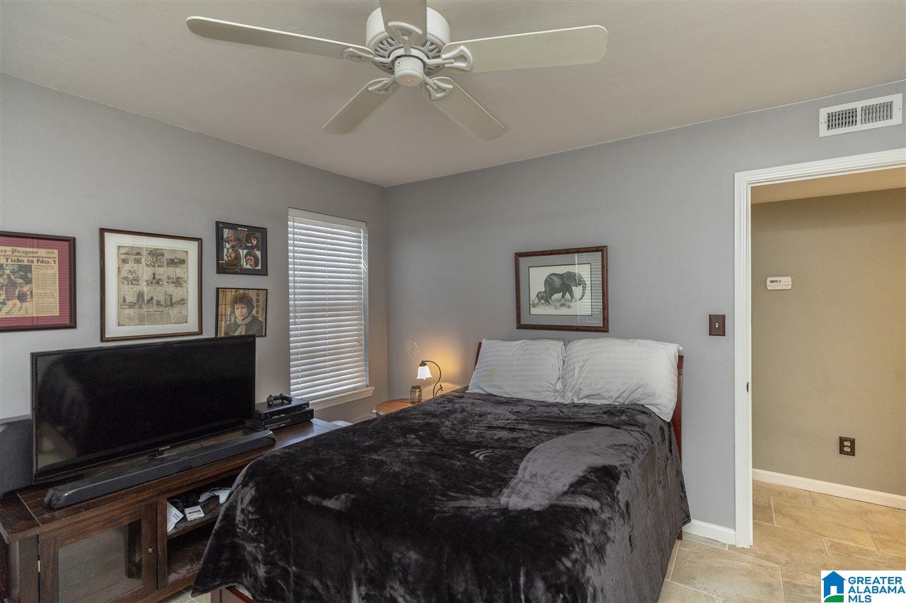1351 Ashville Road Leeds, AL 35094 - Photo 14 of 18