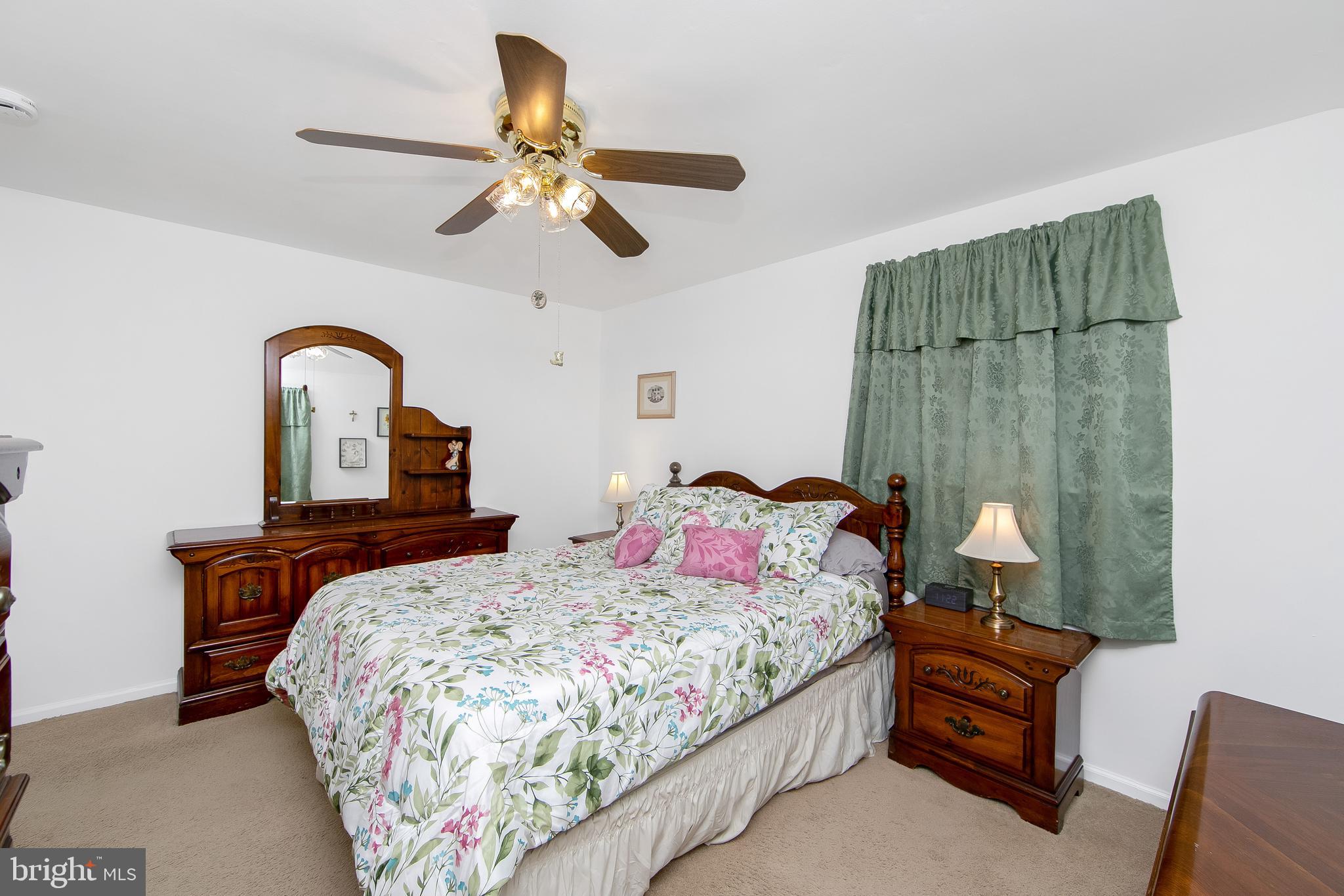 11 Heritage Road Marlton, NJ 08053 - Photo 29 of 36